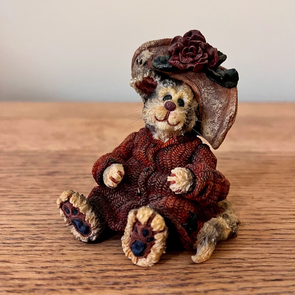 Boyds Bears Purrstone 2000 Mrs Partridge